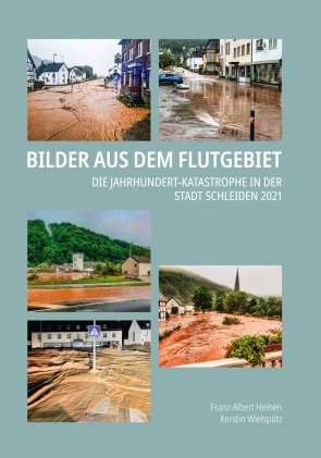 Auf 280 Seiten und mehreren hundert Bildern wird die Flutkatastrophe 2021 in der Stadt Schleiden währenddessen und der unmittelbaren Zeit danach bildlich dokumentiert. Auf 280 Seiten und mehreren hundert Bildern wird die Flutkatastrophe 2021 in der Stadt Schleiden währenddessen und der unmittelbaren Zeit danach bildlich dokumentiert.
