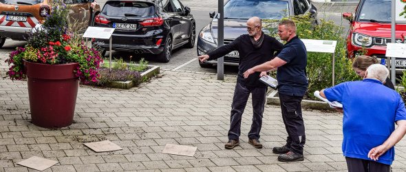 Treffen am Aufstellungsort. Treffen am Aufstellungsort.