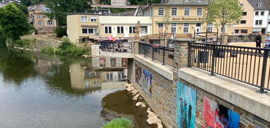 Ausstellung Kunst im Fluss 2023.