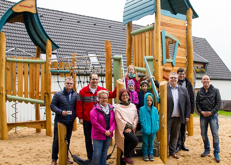 Einrichtung eines beschränkt öffentlichen Spielplatzes in Dreiborn unterstützt
