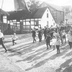 Kirmesumzug Mitte 1920er Jahre, Oberdorf