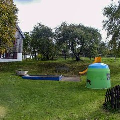 Spielplatz in Kerperscheid, 2003. (Foto: F.A. Heinen/Fotosammlung H. Wollgarten und F.A. Heinen)