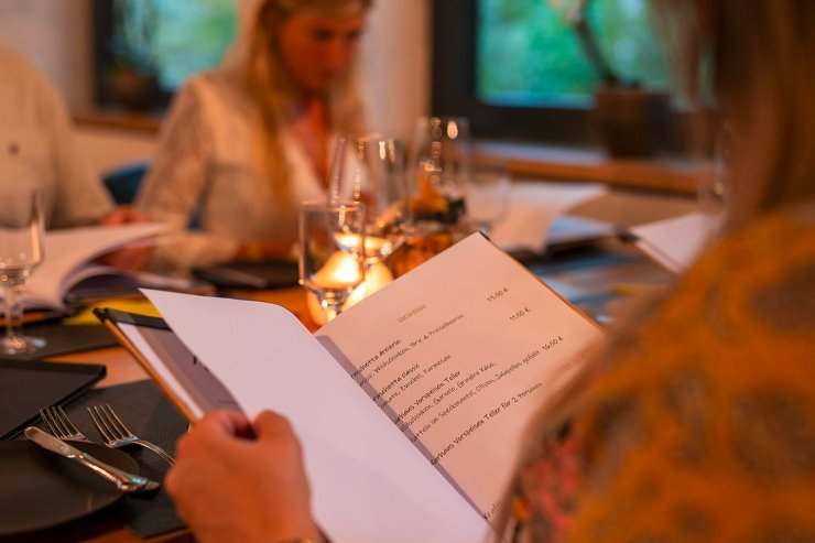 Bestellung im Restaurant. Bestellung im Restaurant.