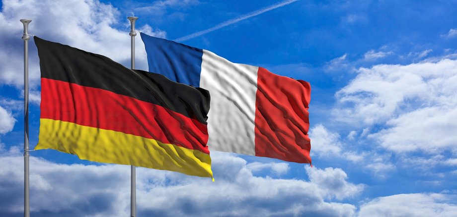 Flaggen Deutschland und Frankreich