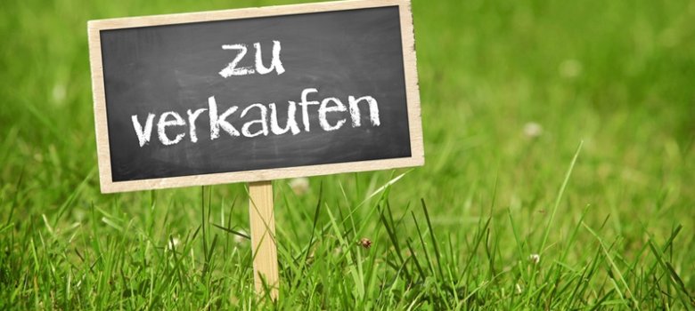 Schild "zu verkaufen" Schild "zu verkaufen"