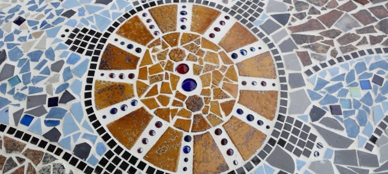 Mosaik auf der Olefmauer Mosaik auf der Olefmauer