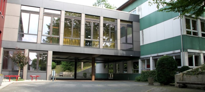 Eingangsbereich der Städtischen Realschule Eingangsbereich der Städtischen Realschule