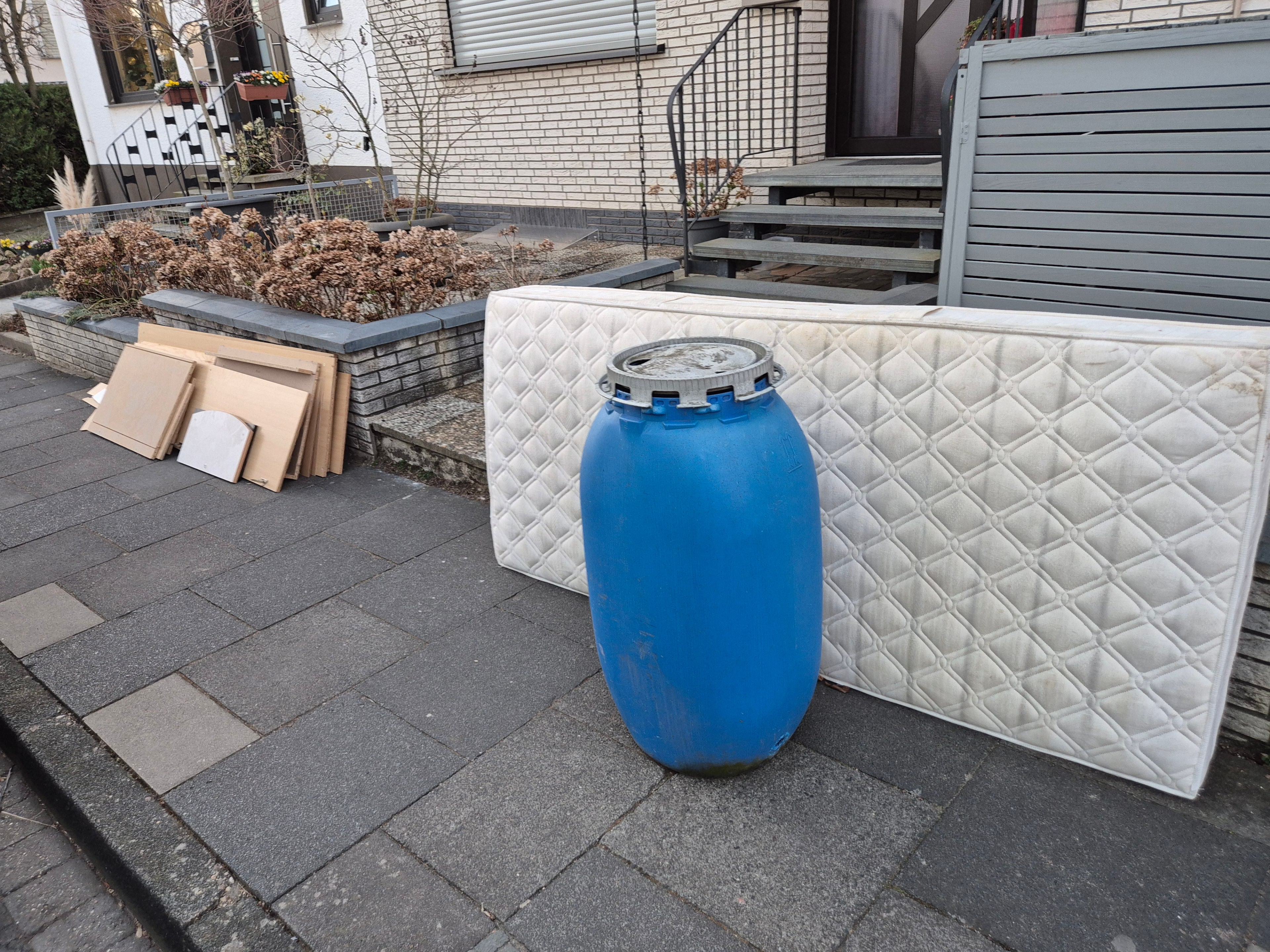 So wird bei der neuen Sperrmüllabfuhr richtig getrennt.