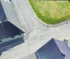 Vergrößerung der Ansicht in der Ortschaft.