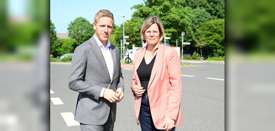 Landrätin Julia Gieseking und Landrat Markus Ramers. Landrätin Julia Gieseking und Landrat Markus Ramers.
