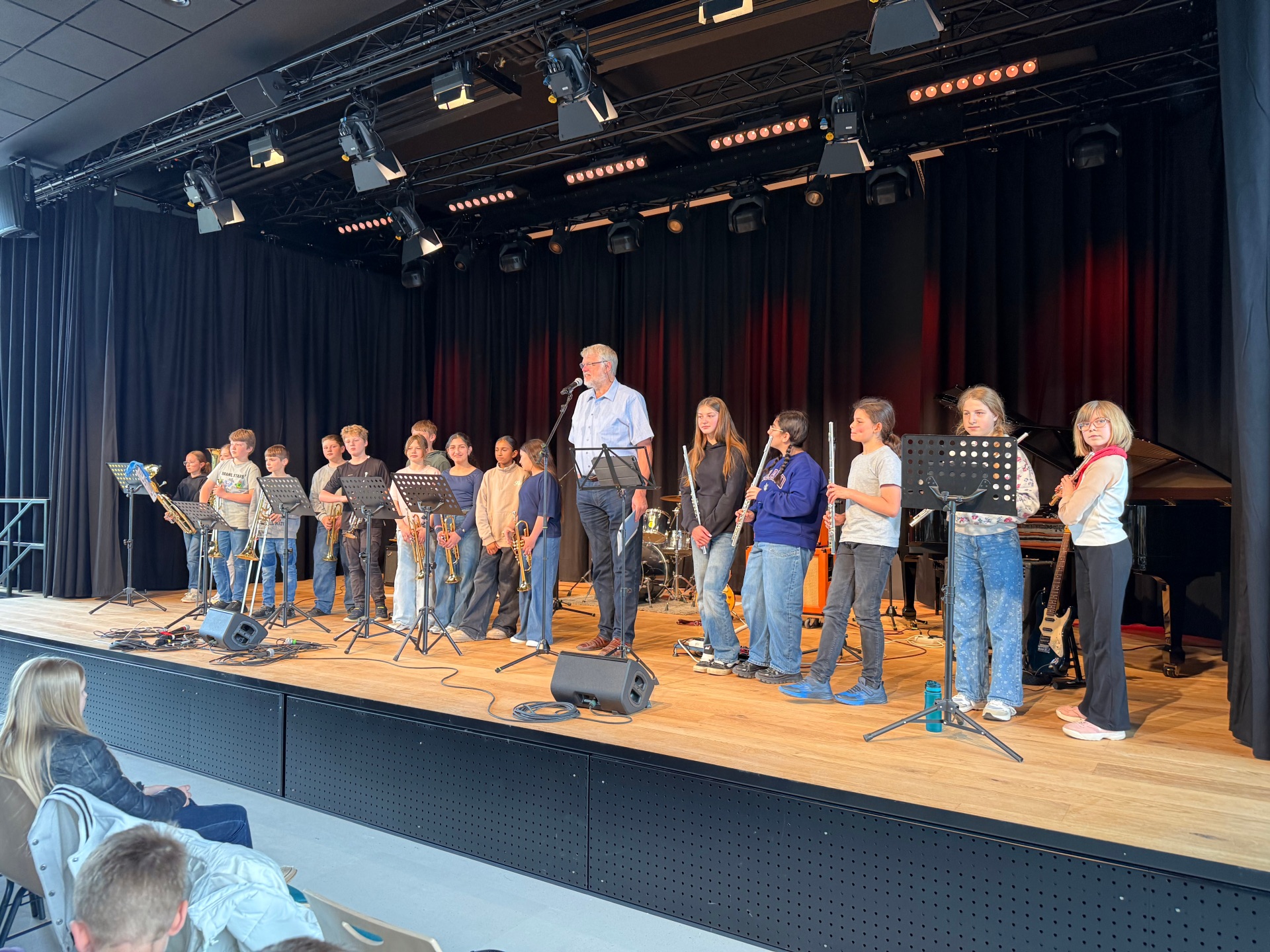 Impressionen vom Friedenskonzert zur Aulaeinweihung. Impressionen vom Friedenskonzert zur Aulaeinweihung.
