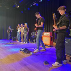 Impressionen vom Friedenskonzert zur Aulaeinweihung.