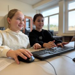 Informatikunterricht in der Klasse 5. Informatikunterricht in der Klasse 5.