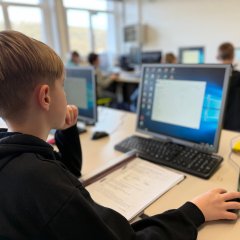 Informatikunterricht in der Klasse 5. Informatikunterricht in der Klasse 5.