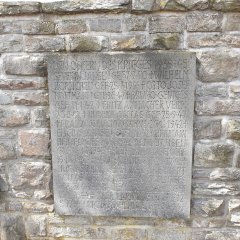 Harperscheid Ehrenmal, Gedenktafel