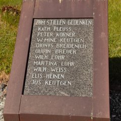 Herhahn/Wollseifen, Gedenkstätte, Detailansicht