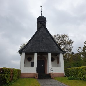 Kerperscheid, Maria-Hilf-Kapelle. Kerperscheid, Maria-Hilf-Kapelle.