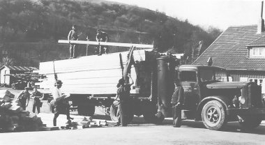 Holzvergaser-Lkw