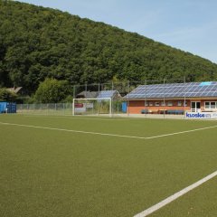 Ansicht mit Vereinsheim Sportplatz Gemünd/Nierfeld