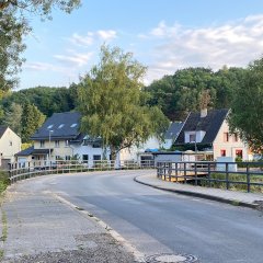 Brücke über die Urft in Gemünd, Pfarrer-Kneipp-Straße. - Link öffnet seitenüberlagerndes Dialog-Fenster