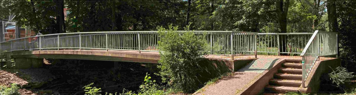 Fußgängerbrücke über die Olef in Schleiden, Poensgenstraße / Gangfort Fußgängerbrücke über die Olef in Schleiden, Poensgenstraße / Gangfort
