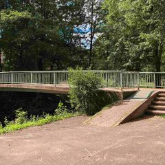 Fußgängerbrücke über die Olef in Schleiden, Poensgenstraße / Gangfort