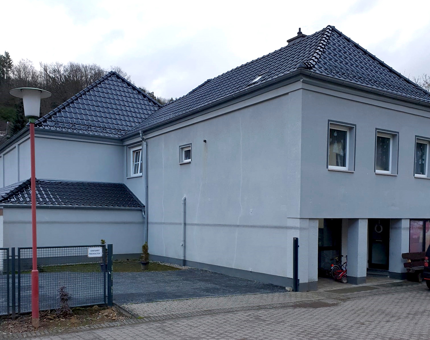 Außenansicht des alten Kinos in Gemünd. Außenansicht des alten Kinos in Gemünd.