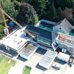 Blick auf die Baustelle aus der Luft.