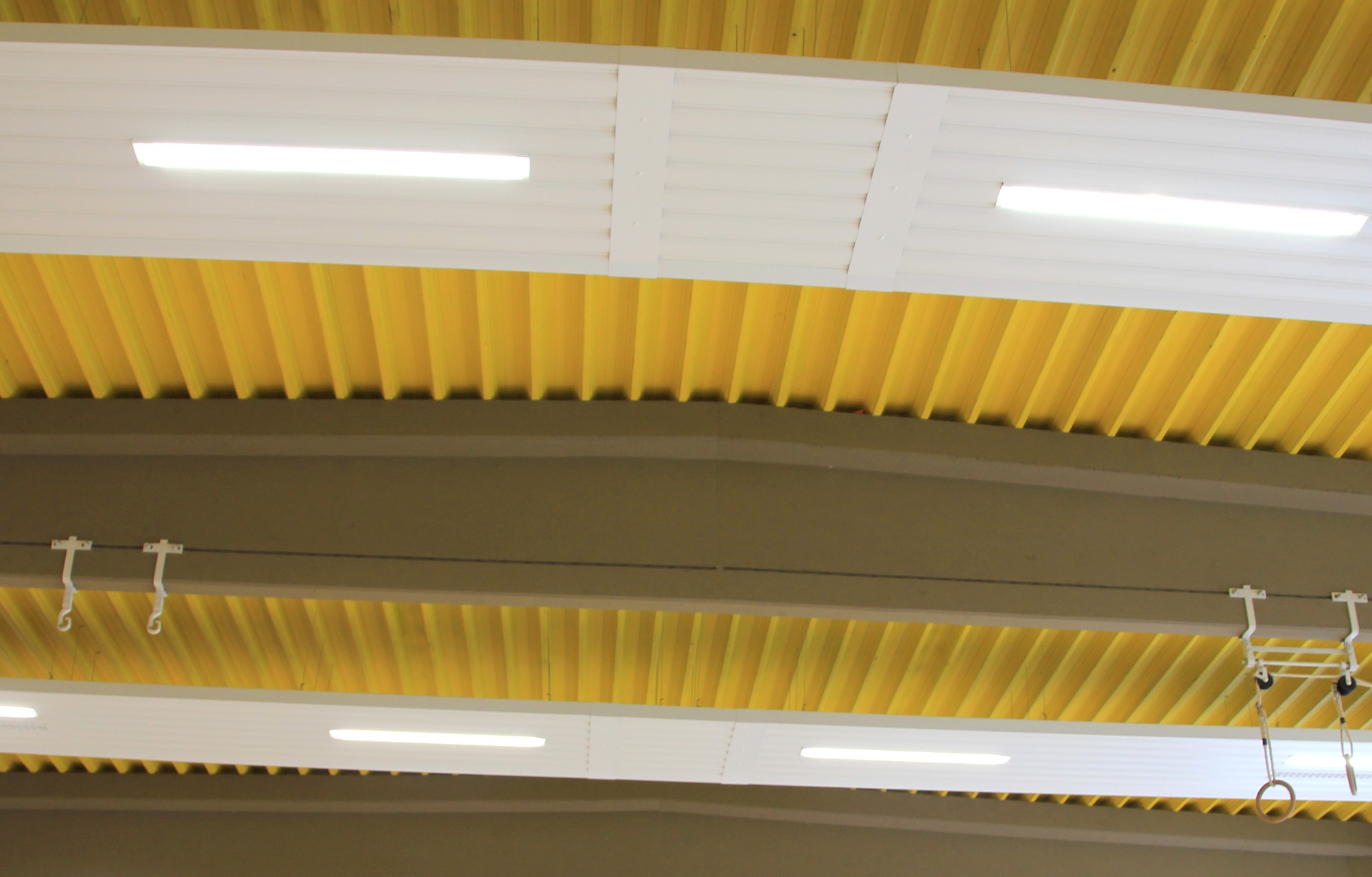 LED-Beleuchtung in der Turnhalle Müsgesauel in Gemünd