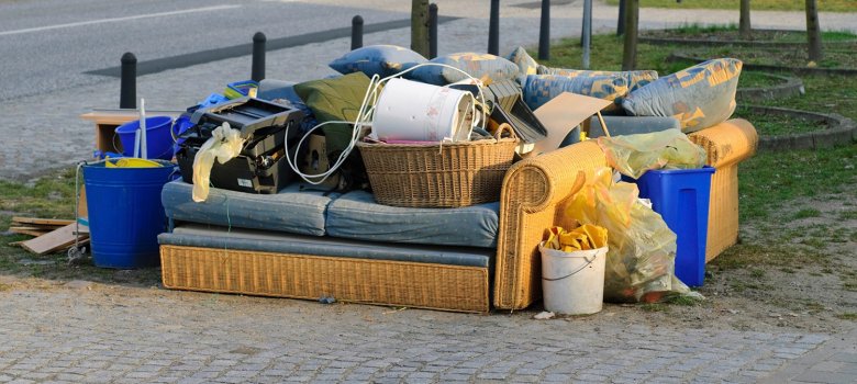 Sperrmüll Sondermüll - Altbatterien im Haushalt