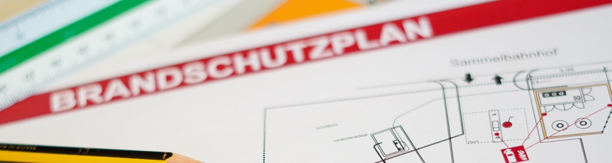 Brandschutzplan mit Bleistift. Brandschutzplan mit Bleistift.