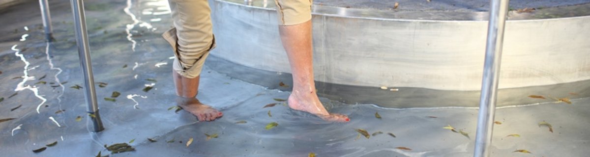 Wassertreten im Kurpark Gemünd
