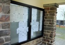 Amtlicher Bekanntmachungskasten am Schleidener Rathaus Amtlicher Bekanntmachungskasten am Schleidener Rathaus